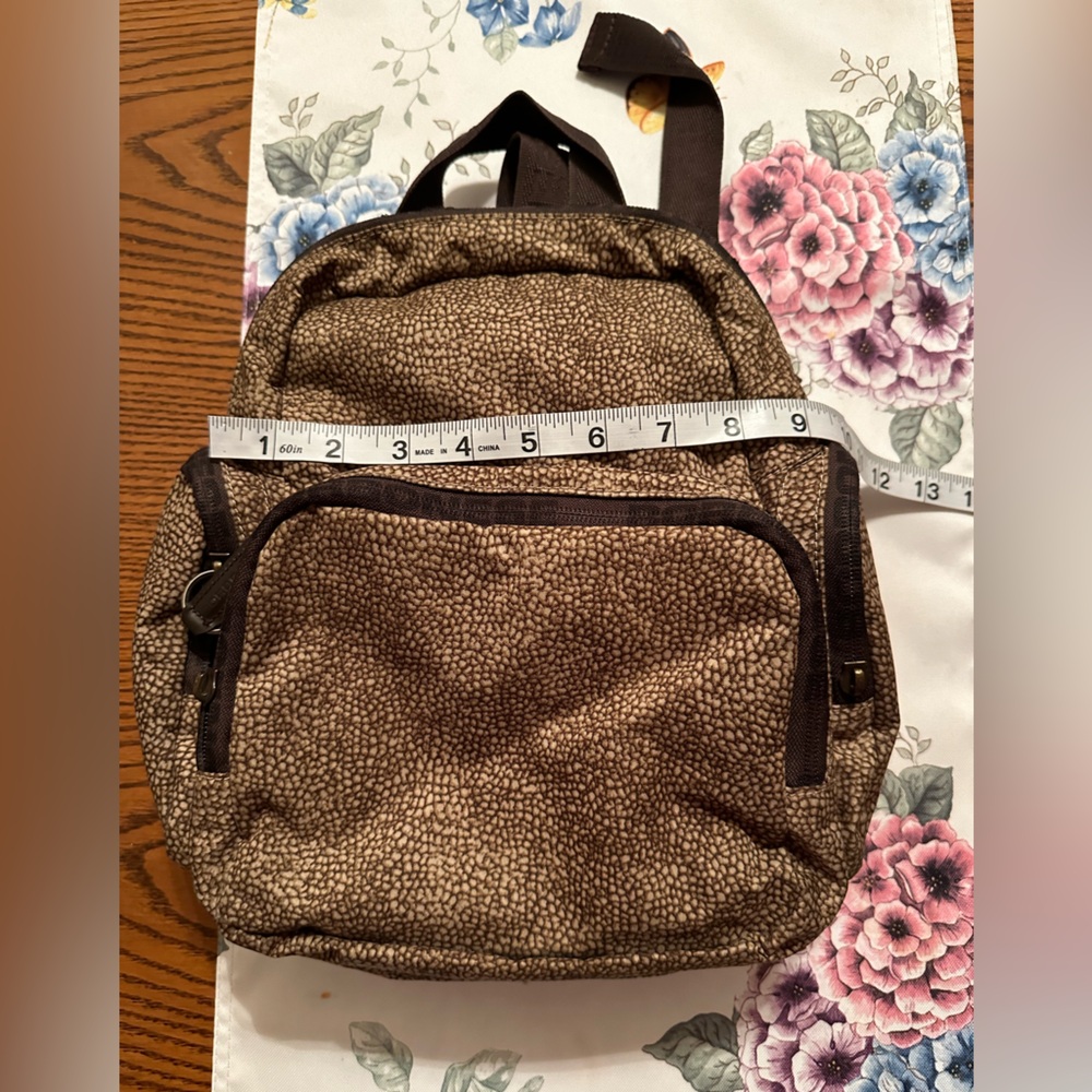 Compact Brown Backpack with Textured Finish - Picture 3 of 16
